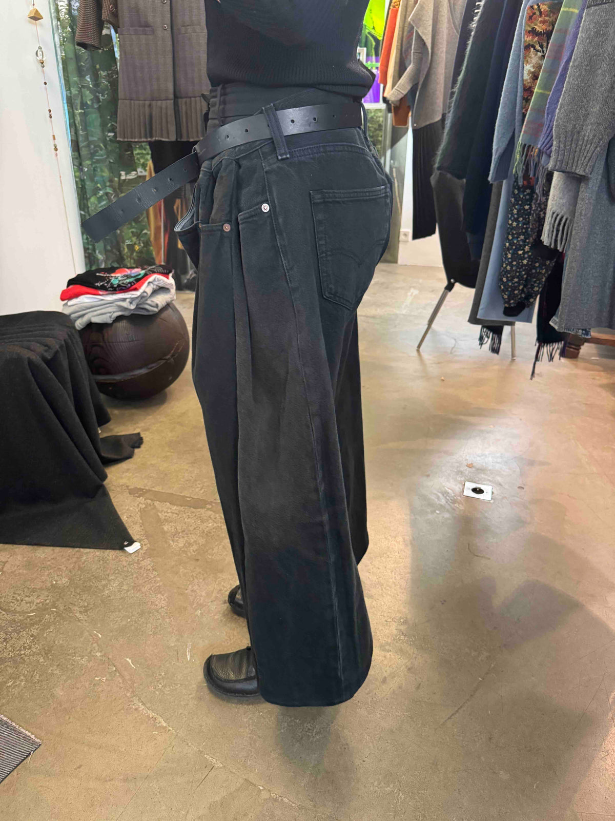 BLESS TRIPLE JEANS