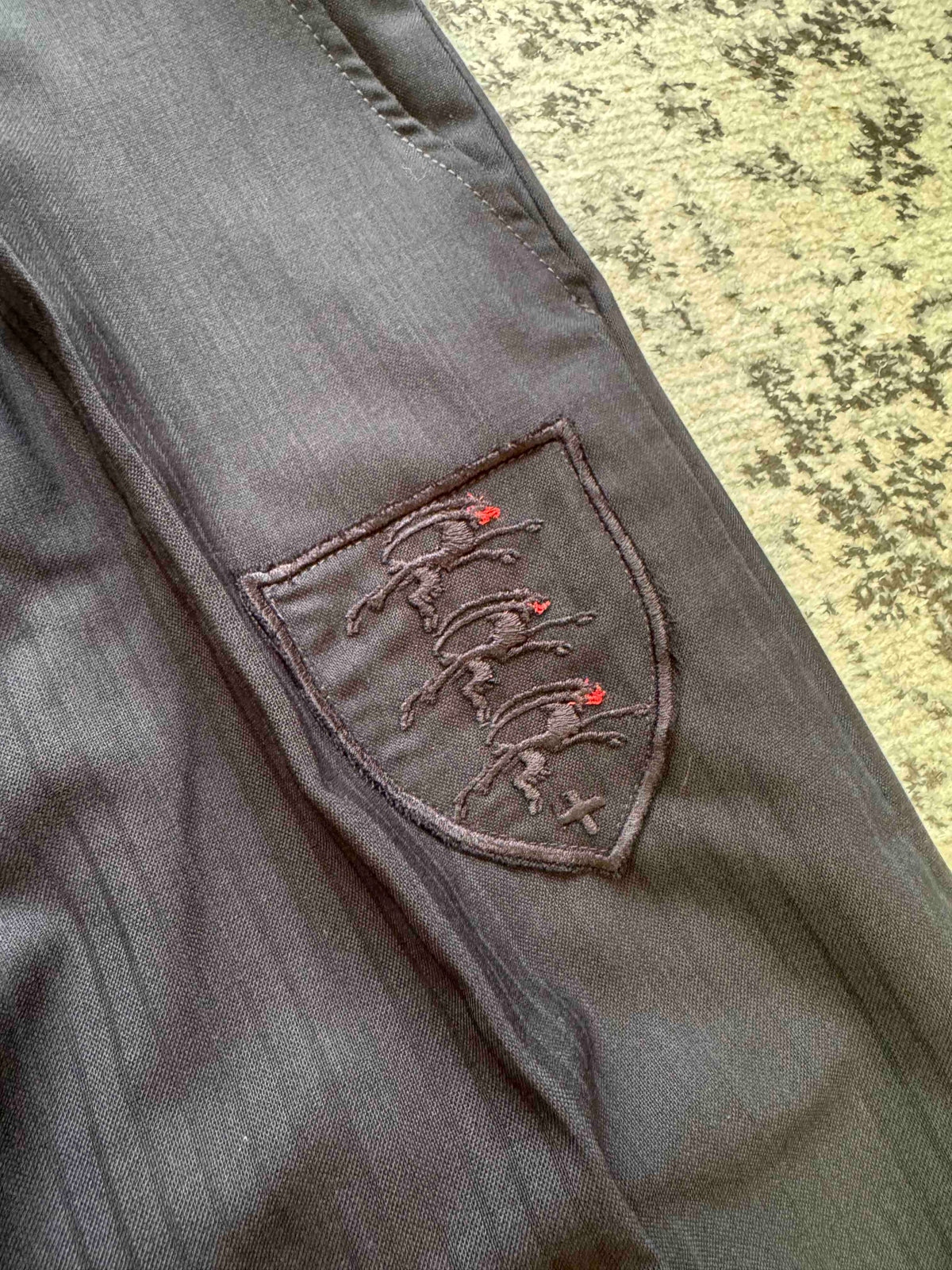 PROTOTYPES MATCHING TAILORED PANTS WITH BADGE